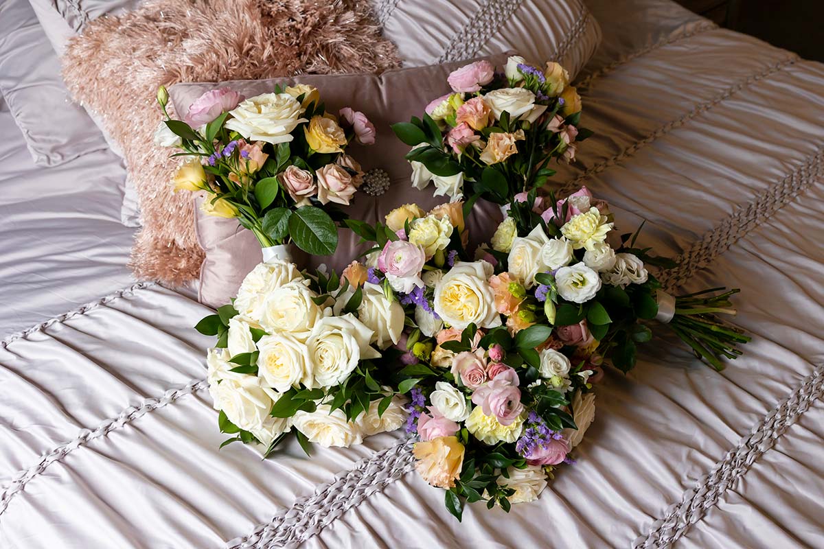 wedding flowers bouquets from kurtzy flowers