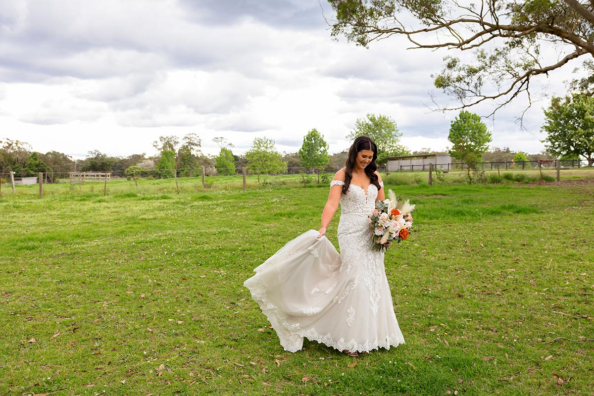 bride glenworth valley 