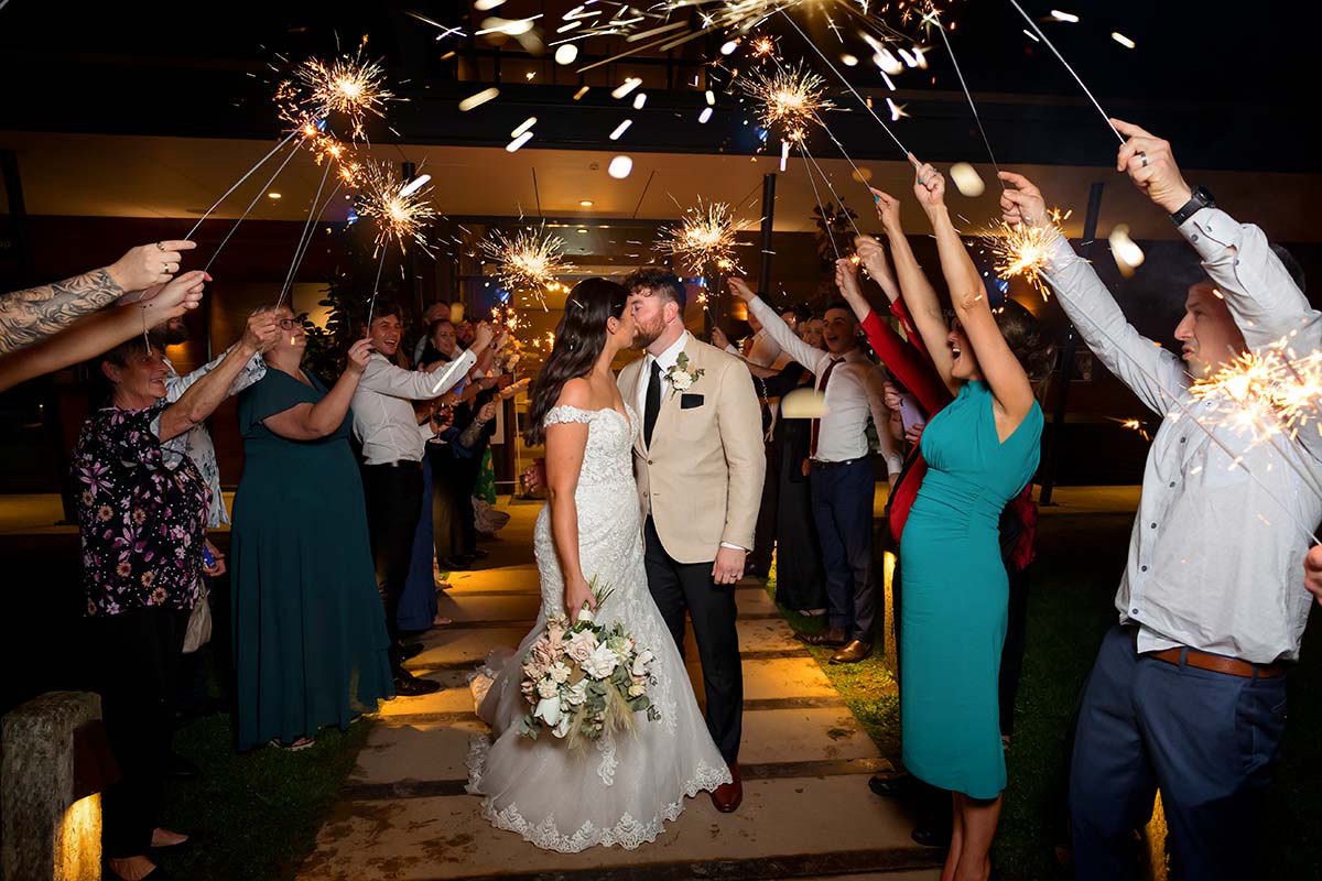 sparkler exit wedding photos glenworth valley