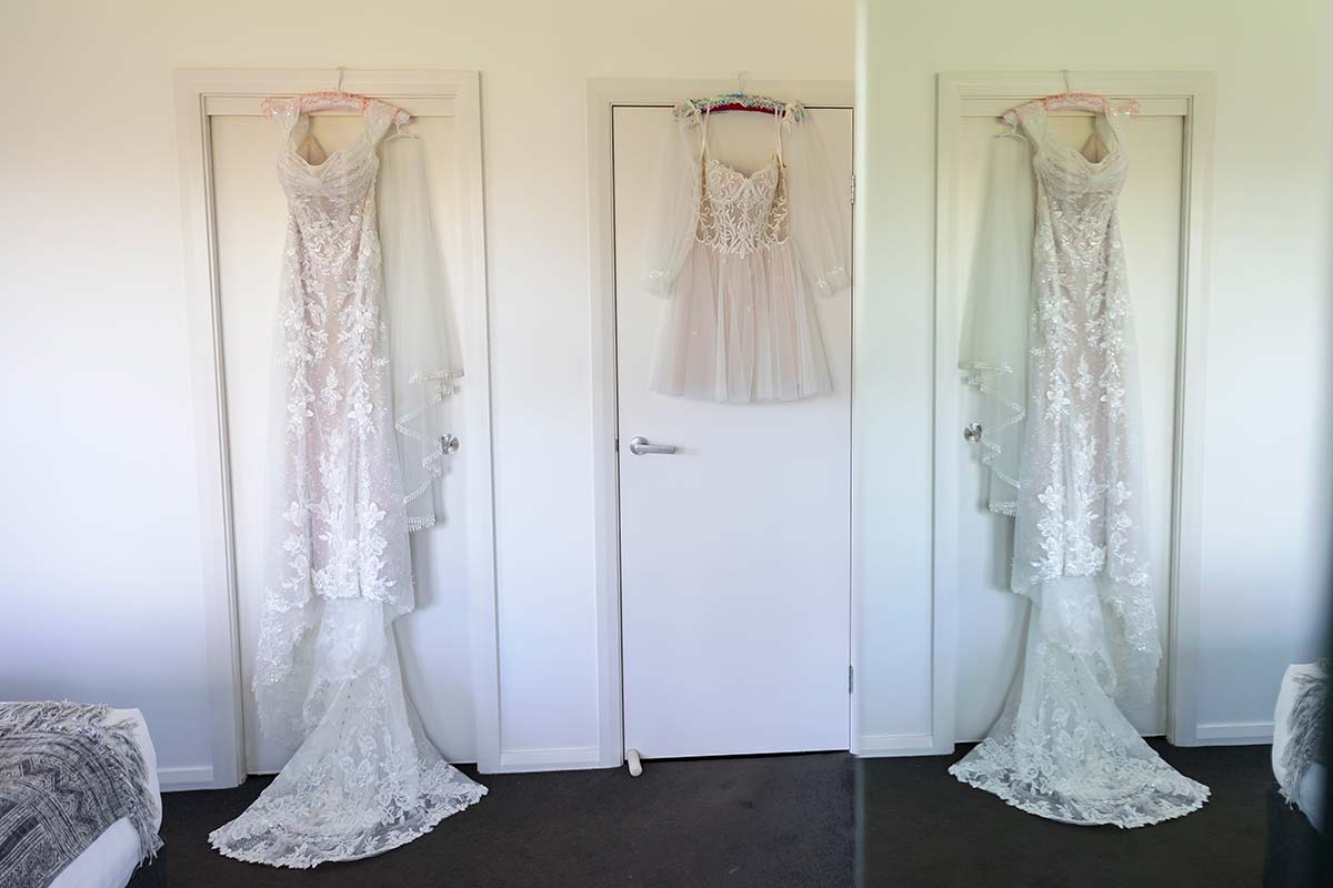 wedding dress in the cabins at glenworth valley